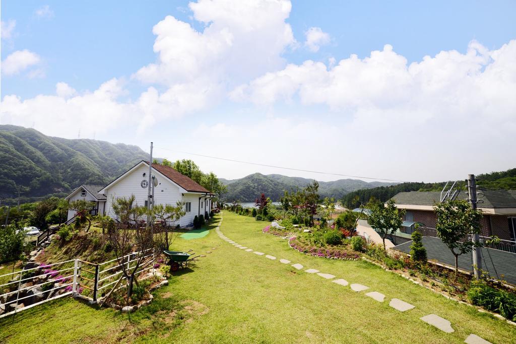 Walking Sky Pension คาพยอง ภายนอก รูปภาพ